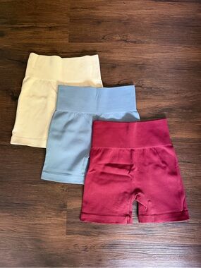 Ribbed High-Waist Stretchy Shorts - Cream, Blue, Red